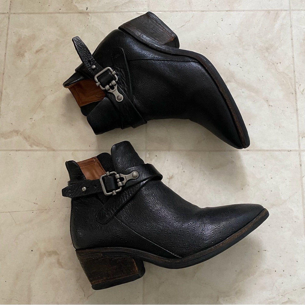 $350 A.S.98 Black Leather Distressed Buckle Block Heels Biker Ankle Boots 6.5/37